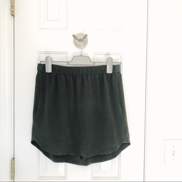 LAST CHANCE ⚡️MADEWELL Silk Mini Skirt + Pockets - Picture 4 of 5